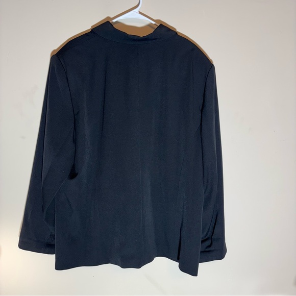 Sag Harbor Black Women's Blazer 24W - Picture 2 of 5